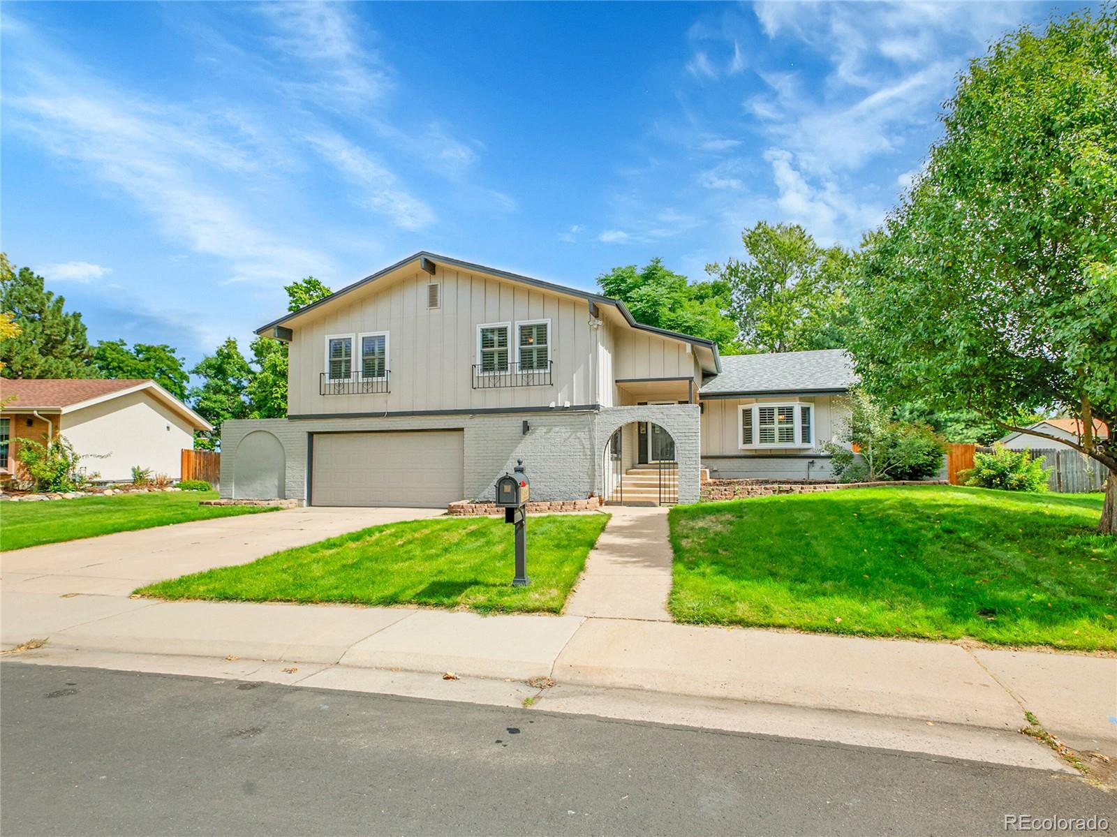Southmoor Park Denver Home | MLS #: 45572074046 S Reading Way, Denver Beds: 4 Baths: 3 Price: $698,000