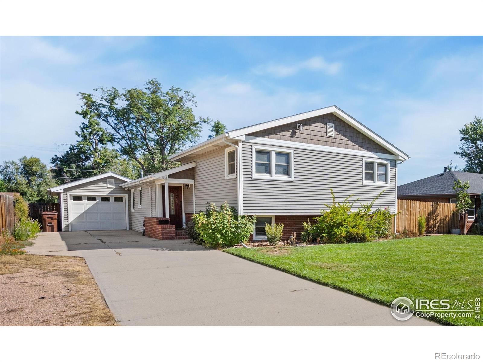 1813  14th street, Greeley sold home. Closed on 2025-10-29 for $435,000.