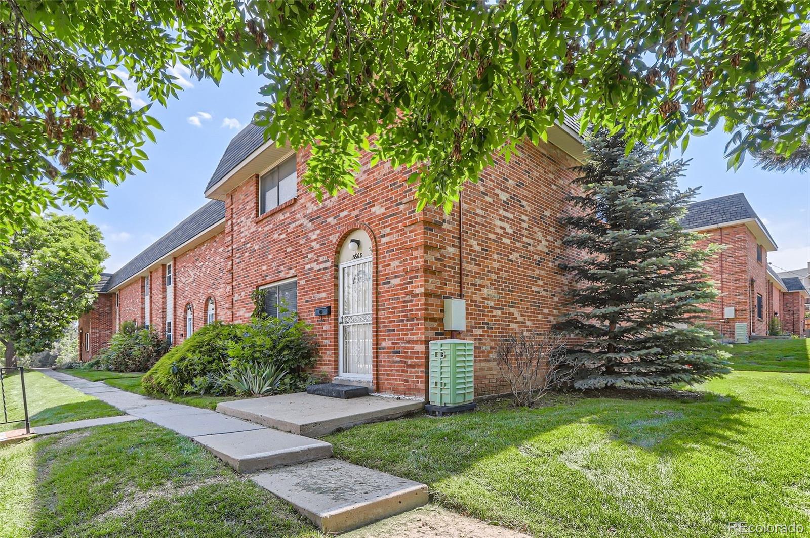 Bow Mar Heights Denver Home | MLS #: 26842863659 W Union Avenue, Denver Beds: 2 Baths: 2 Price: $279,900