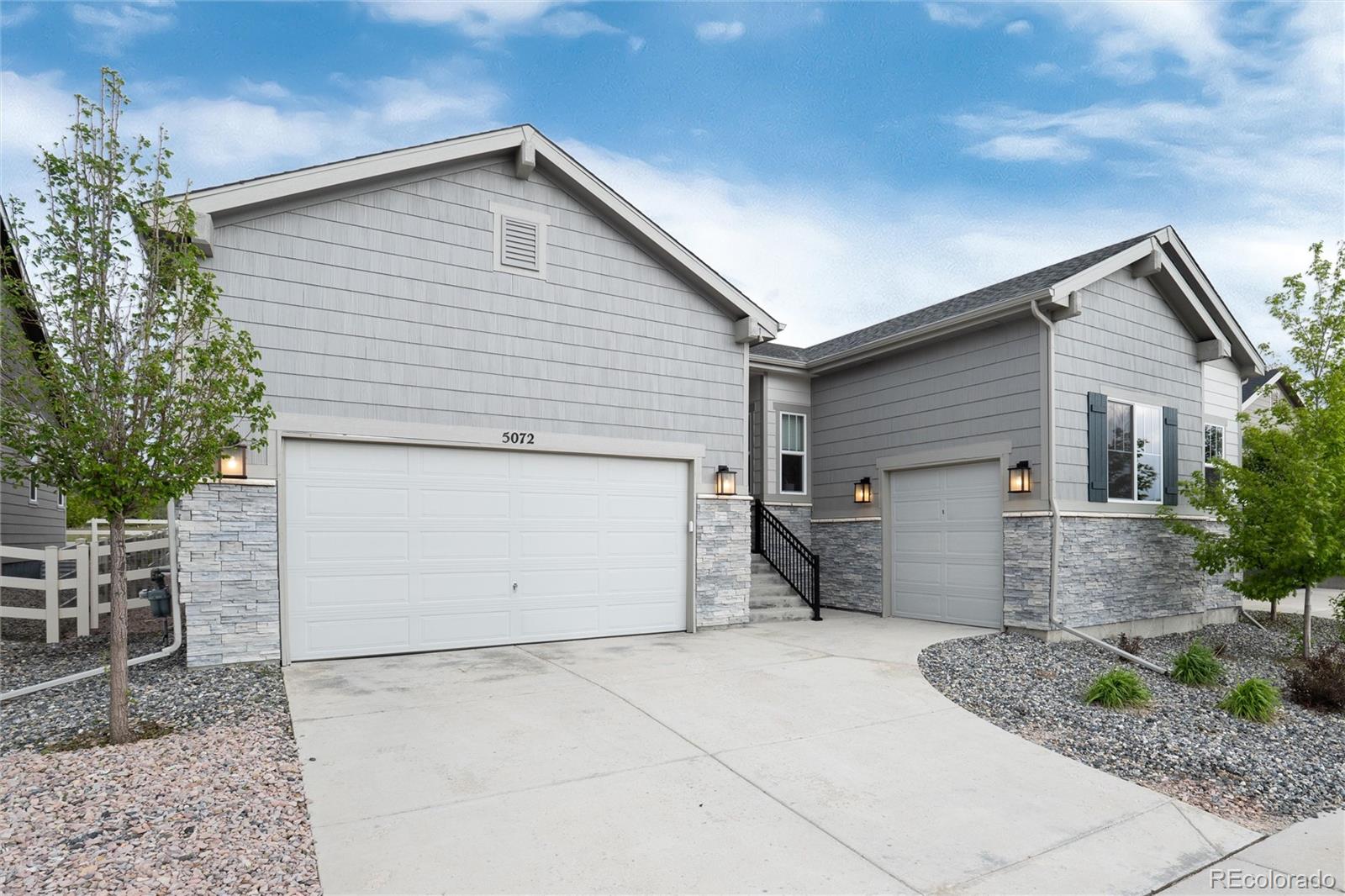 Crystal Valley Castle Rock Home | MLS #: 66423415072  Silver Hare Lane, Castle Rock Beds: 4 Baths: 4 Price: $884,900