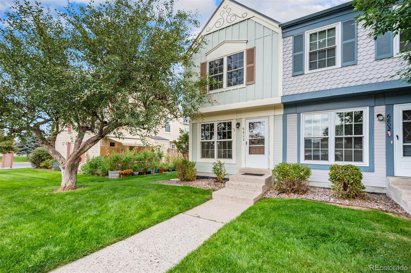 Dutch Ridge Littleton Condo / Townhome | MLS #: 34717736800 S Independence Street , Littleton Beds: 3 Baths: 3 Price: $379,000