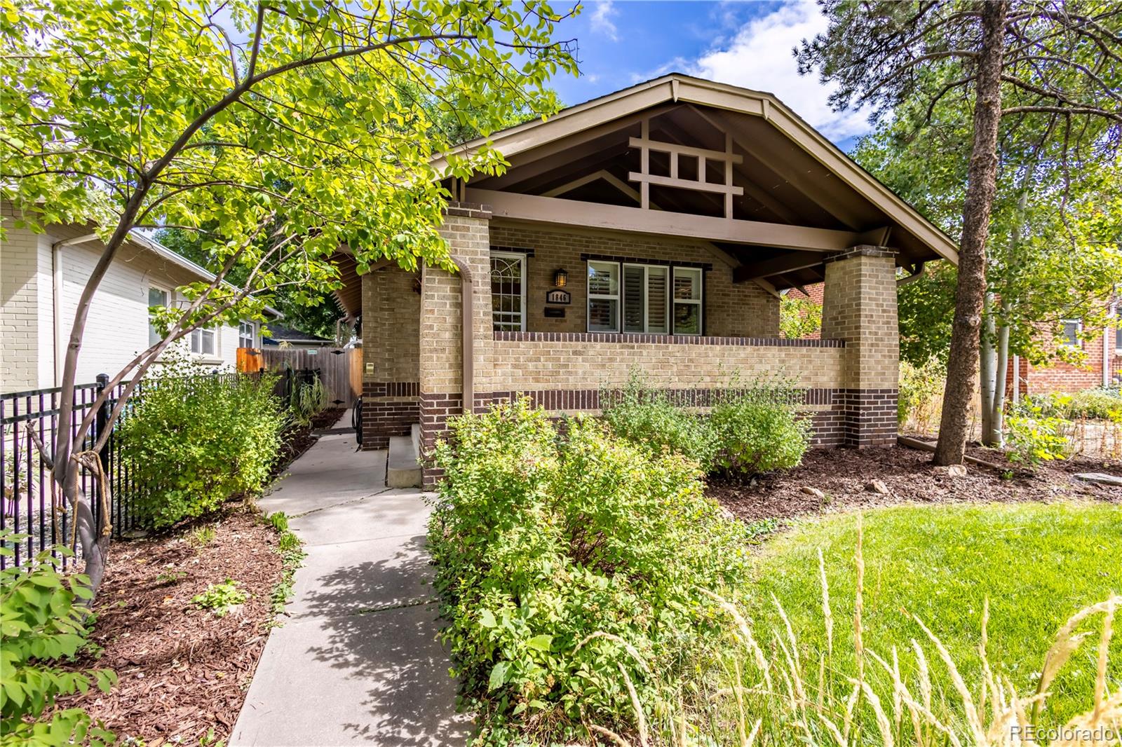 Plat Denver Home | MLS #: 55616951846 S Logan Street, Denver Beds: 3 Baths: 2 Price: $810,000