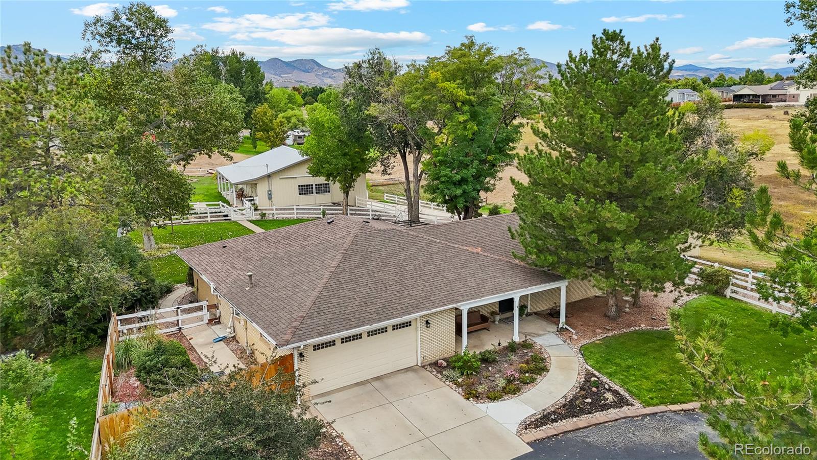  Littleton Home | MLS #: 93776735321 S Nelson Street, Littleton Beds: 5 Baths: 4 Price: $1,775,000