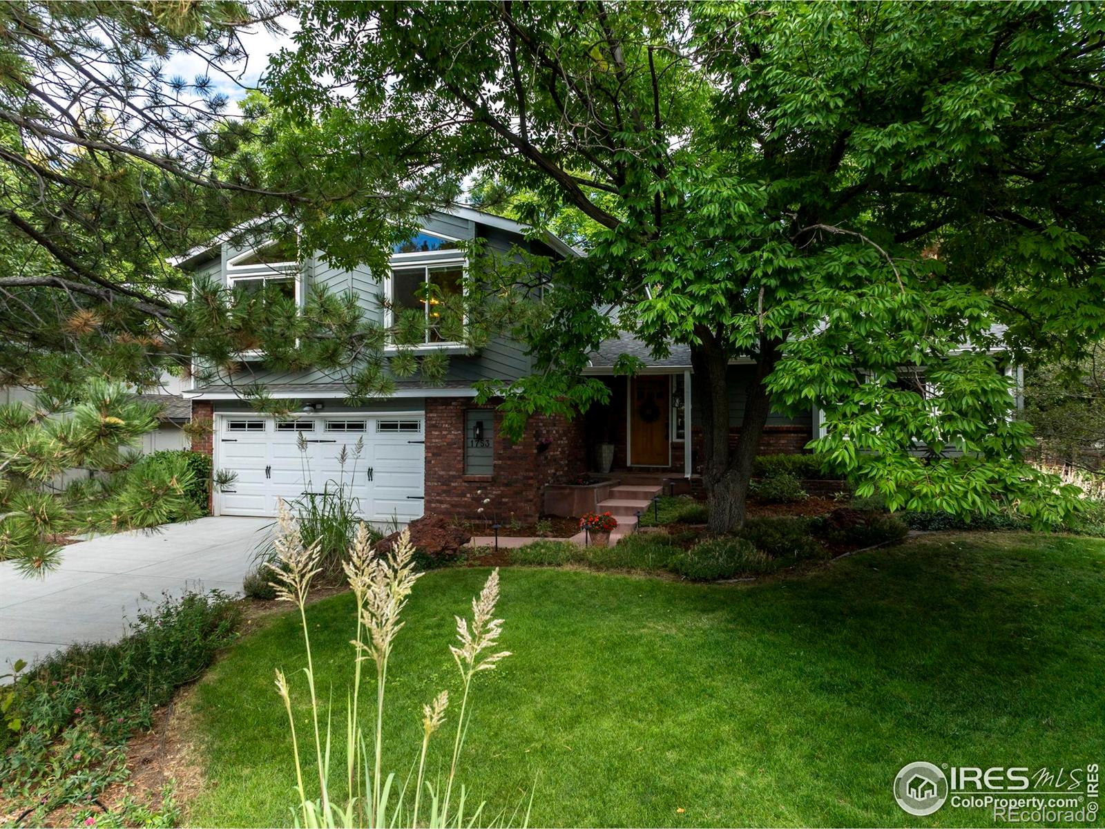  Louisville Home | MLS #: 45678910434131753  Tyler Avenue, Louisville Beds: 4 Baths: 3 Price: $899,000