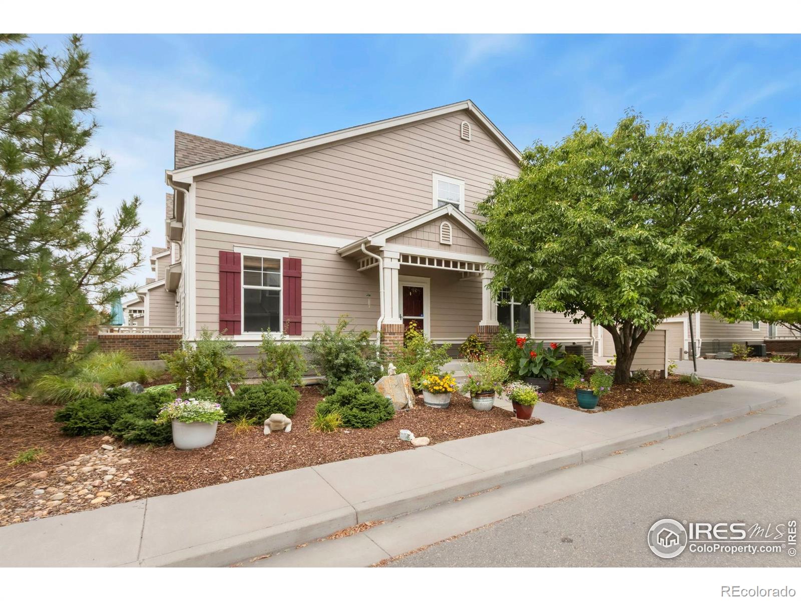 Vanguard-famleco Loveland Home | MLS #: 45678910434312920  Champion Circle, Loveland Beds: 3 Baths: 3 Price: $440,000