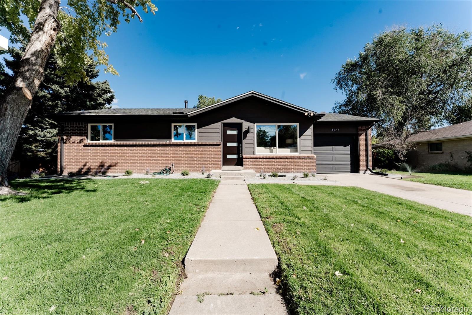 Nob Hill Centennial Home | MLS #: 32021604127 E Davies Place, Centennial Beds: 5 Baths: 3 Price: $605,000