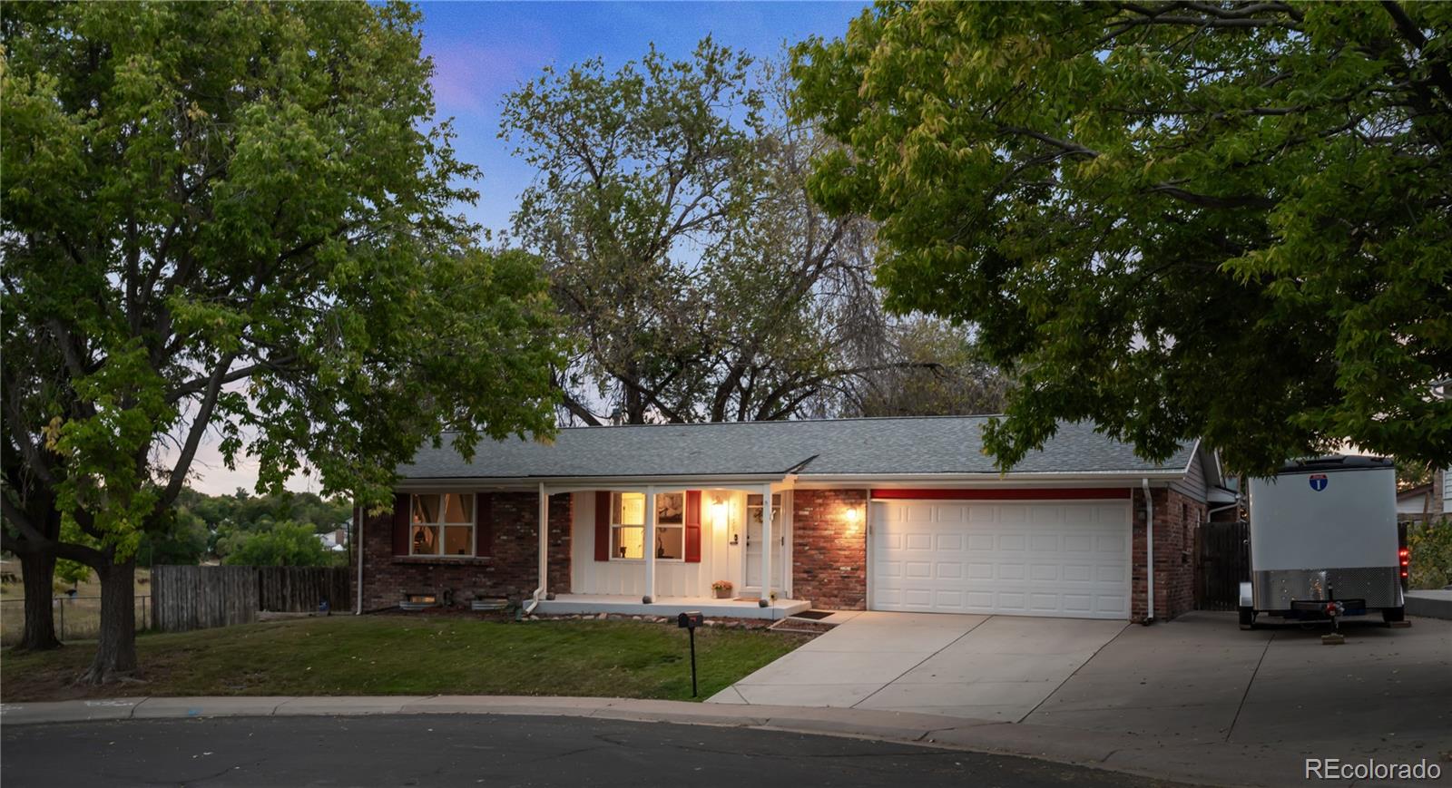 Kingsborough Aurora Home | MLS #: 32344302155 S Nucla Way, Aurora Beds: 3 Baths: 2 Price: $500,000