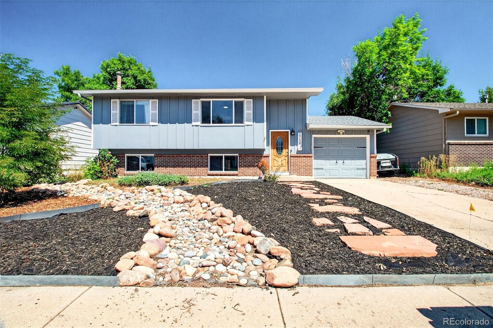 Vista Grande Colorado Springs Home | MLS #: 62718763734 S Vaquero , Colorado Springs Beds: 3 Baths: 2 Price: $379,900