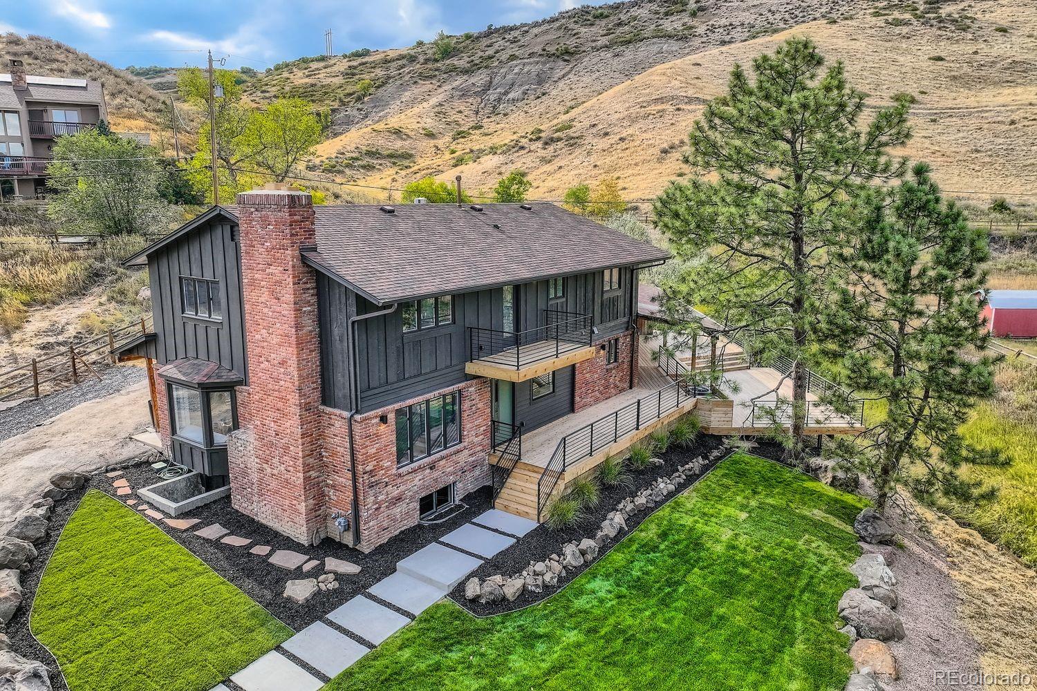  Golden Home | MLS #: 69397322127  Elderberry Road, Golden Beds: 5 Baths: 5 Price: $1,899,000