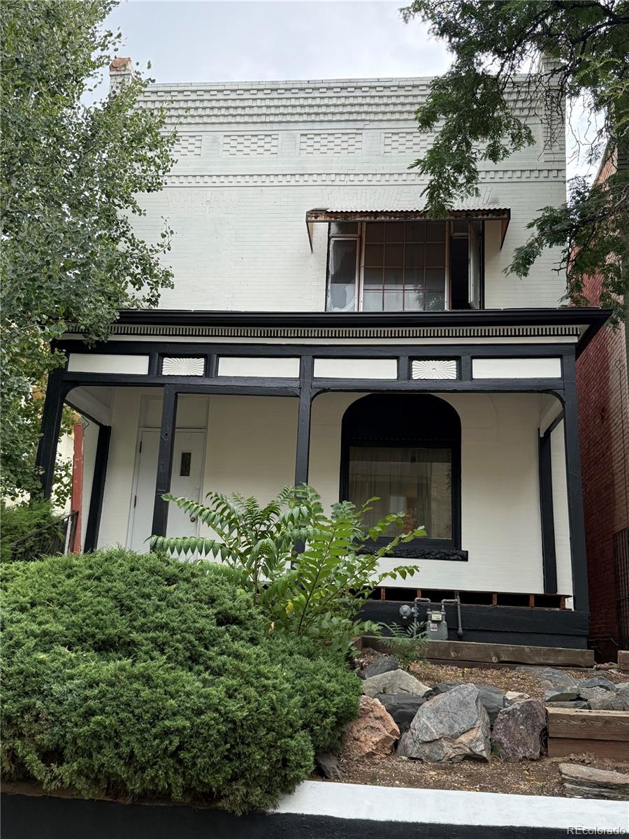 Inslees Denver Home | MLS #: 52113631258 N Downing Street, Denver Beds: 3 Baths: 2 Price: $750,000