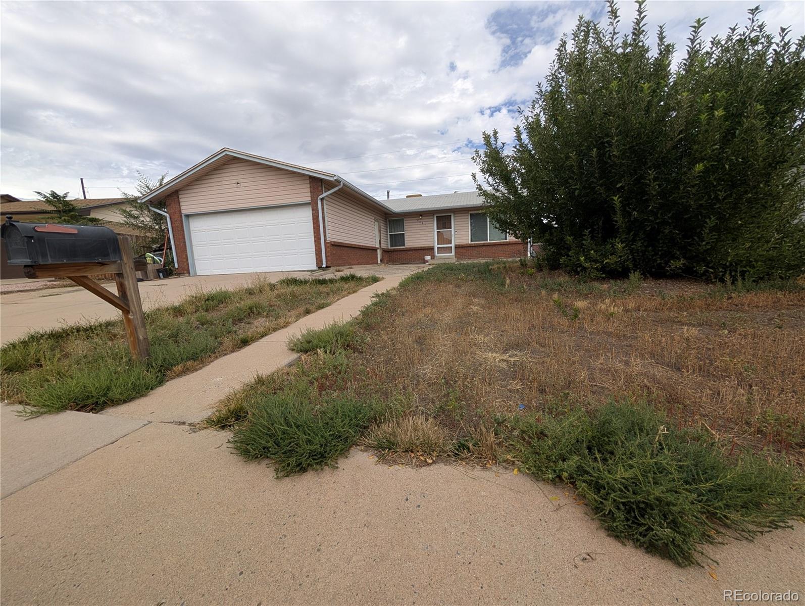 Lakeview Estates Westminster Home | MLS #: 51865555061 W 71st Place, Westminster Beds: 3 Baths: 2 Price: $350,000