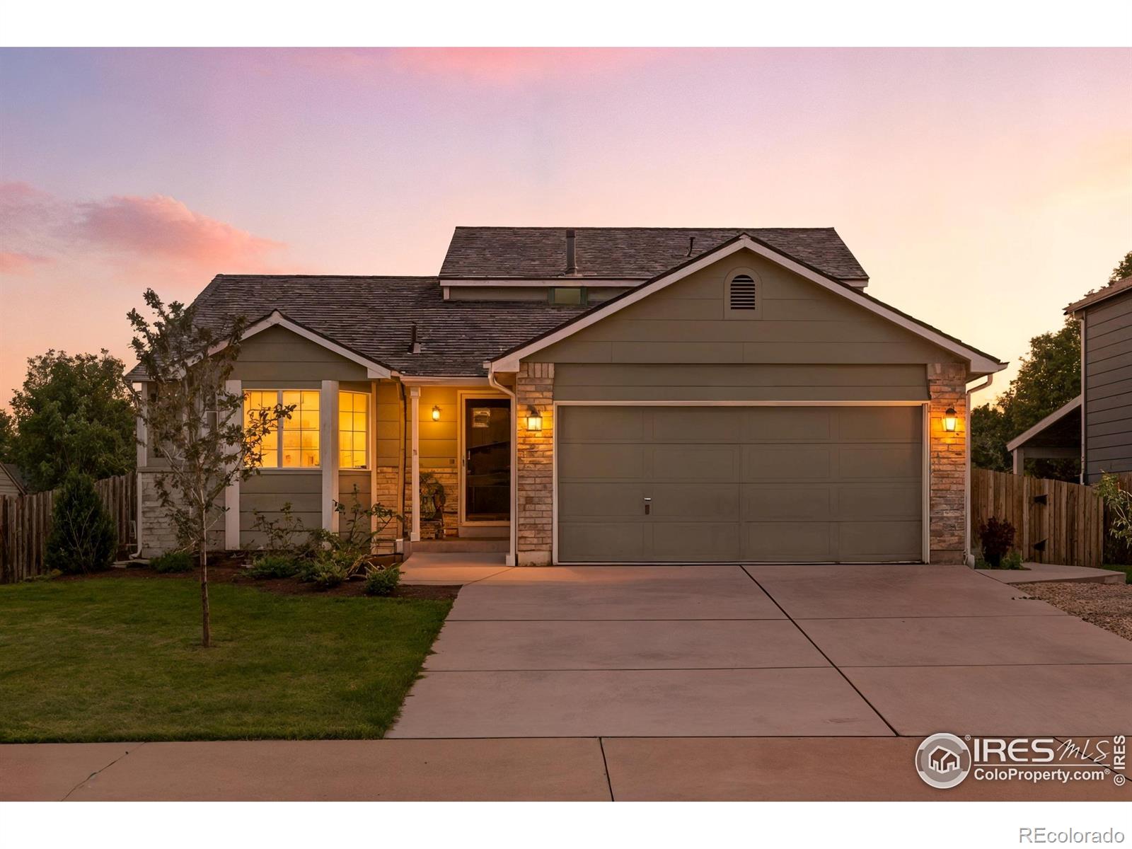Fox Creek Longmont Home | MLS #: 45678910435971504  Pinewood Court, Longmont Beds: 3 Baths: 2 Price: $555,000