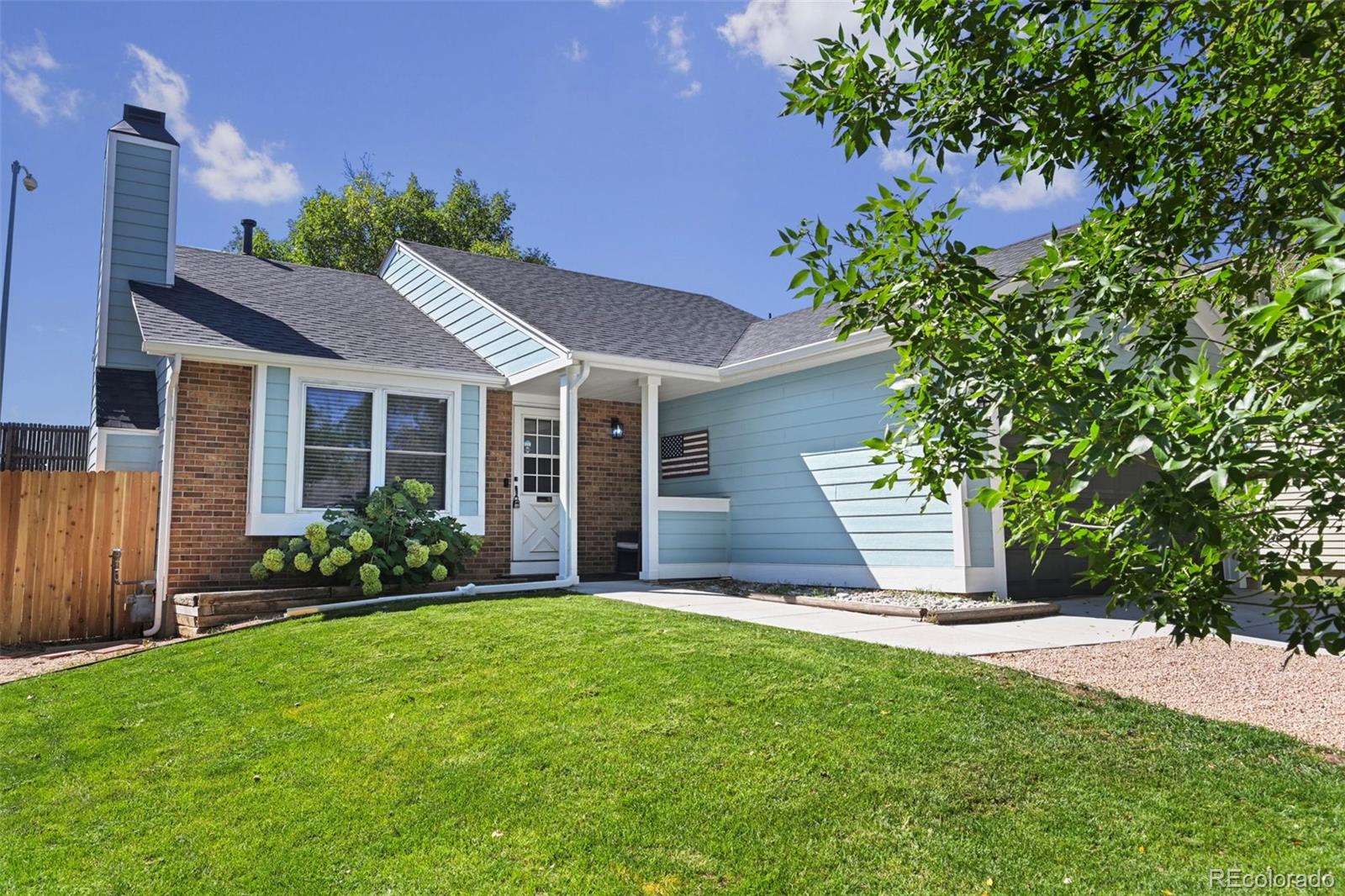 Highpoint Aurora Home | MLS #: 896914119520 E Purdue Circle, Aurora Beds: 3 Baths: 2 Price: $425,000