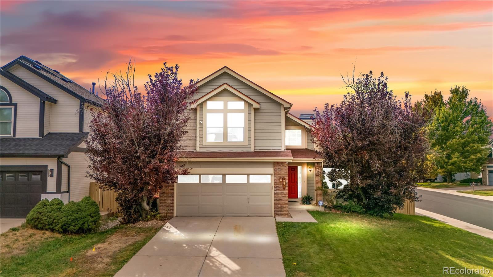 Clarke Farms Parker Home | MLS #: 953261010811  Shaw Court, Parker Beds: 3 Baths: 4 Price: $549,500