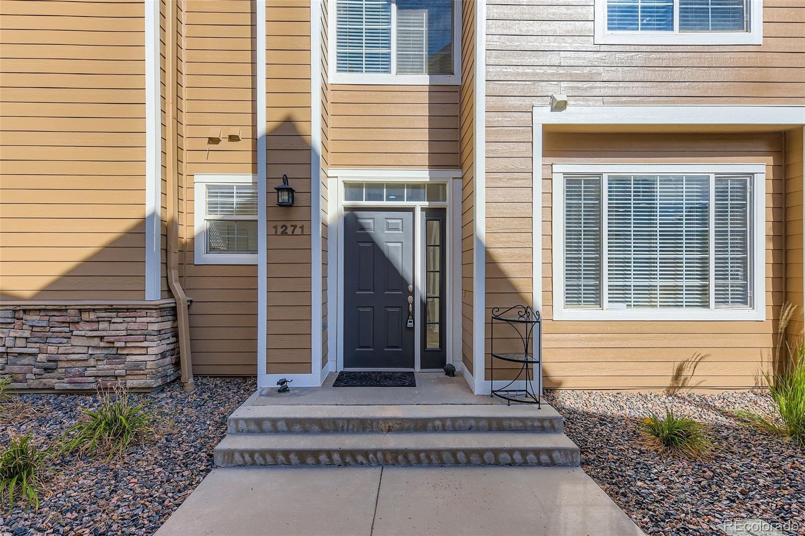 Carlyle Park Highlands Ranch Condo / Townhome | MLS #: 83019761271  Carlyle Park Circle , Highlands Ranch Beds: 2 Baths: 3 Price: $450,000