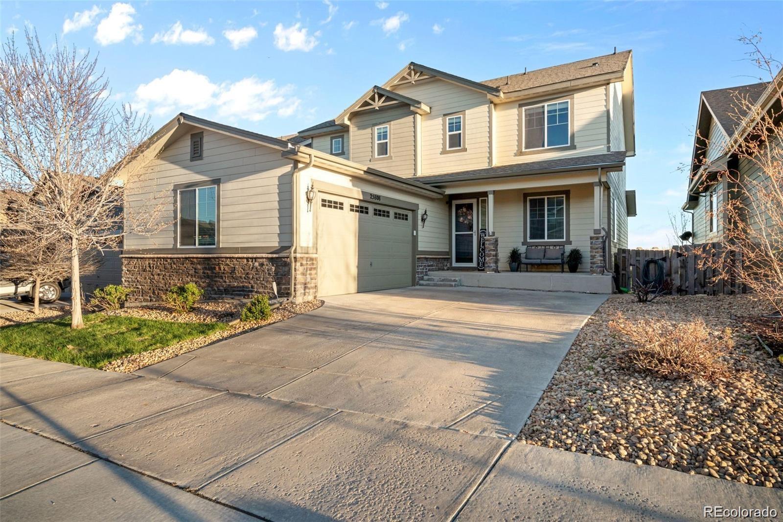 Beacon Point Aurora Home | MLS #: 486185225808 E Calhoun Place, Aurora Beds: 5 Baths: 4 Price: $714,900
