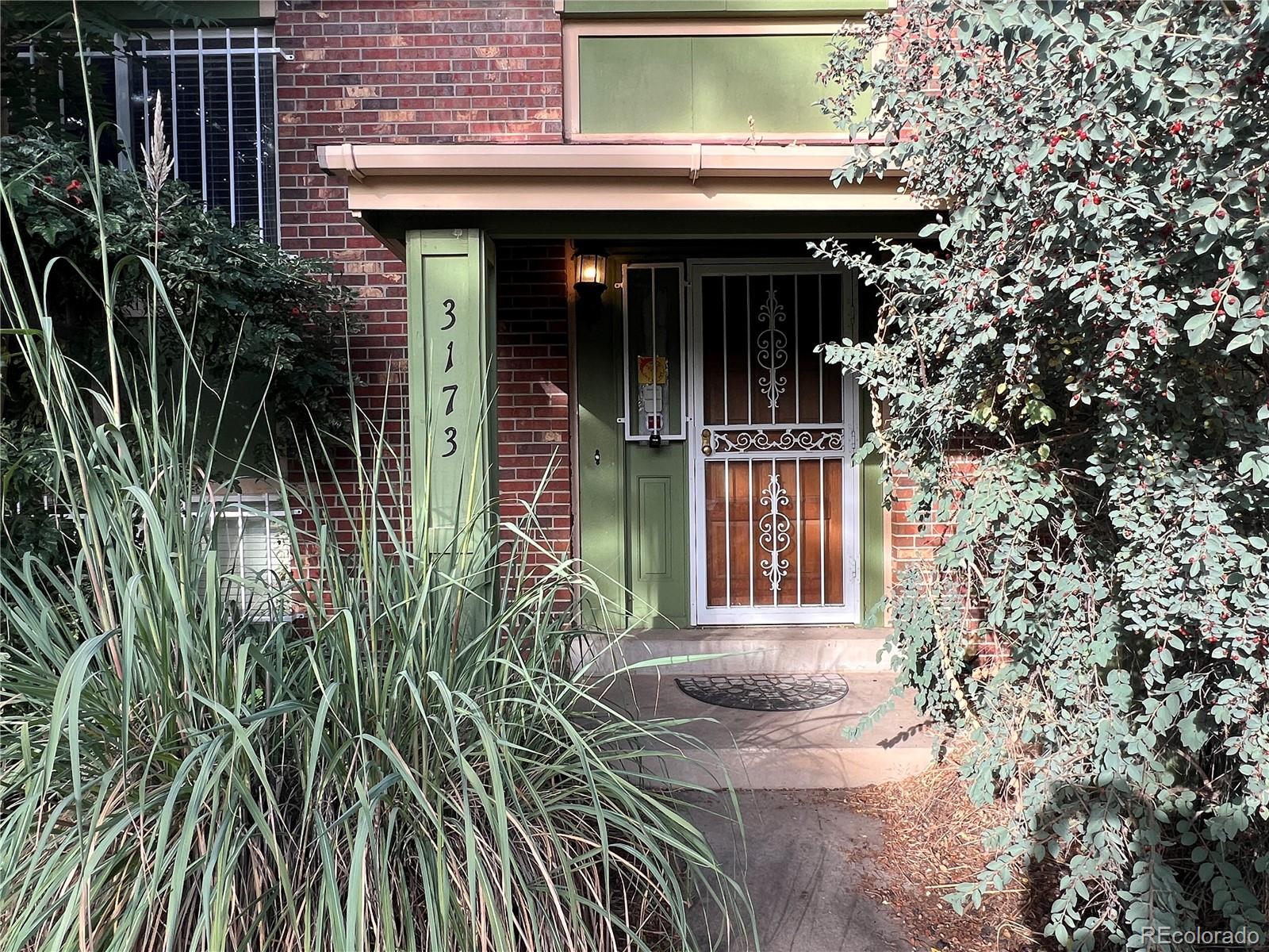 Meadowood Aurora Home | MLS #: 28445583173 S Nucla Street, Aurora Beds: 4 Baths: 2 Price: $300,000