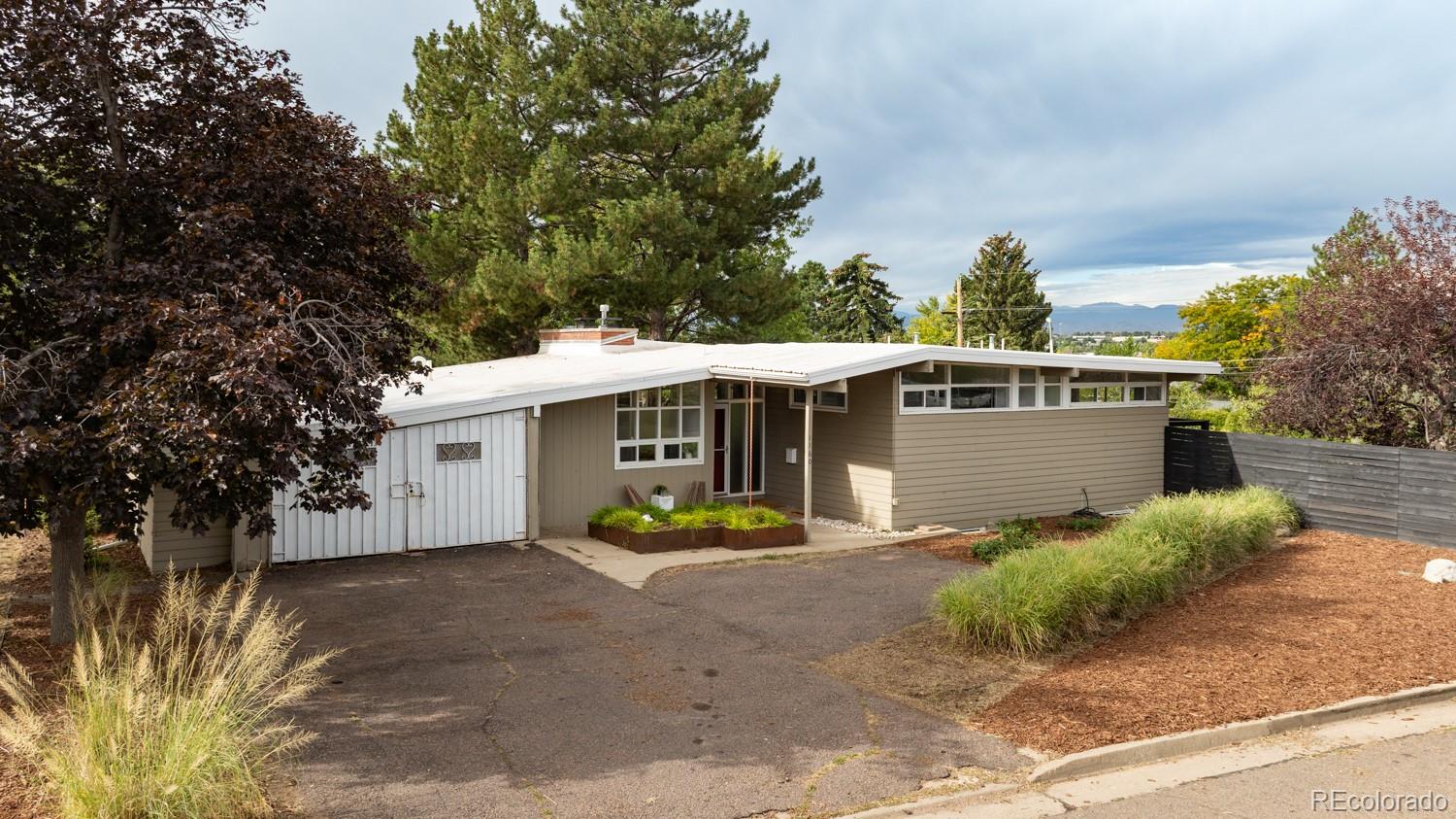 Deza Estates Northglenn Home | MLS #: 73278111160 W 99th Avenue, Northglenn Beds: 4 Baths: 3 Price: $599,900