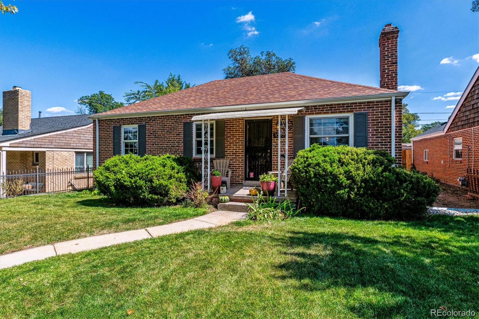 Park Hill Denver Home | MLS #: 17655921610  Spruce Street, Denver Beds: 5 Baths: 2 Price: $575,000