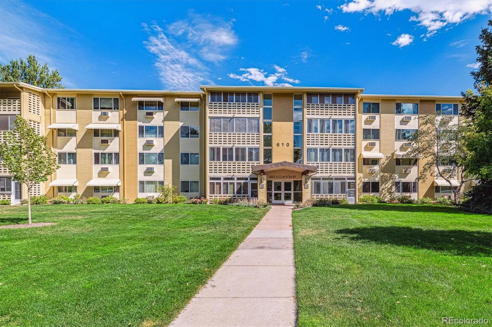 Dsw Denver Condo / Townhome | MLS #: 8675225610 S Clinton Street 11C, Denver Beds: 2 Baths: 1 Price: $144,900