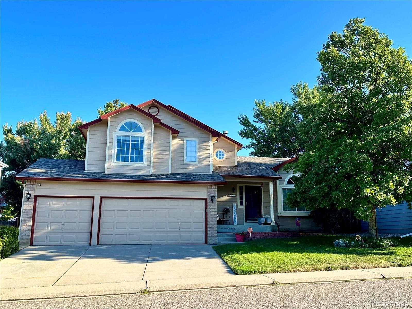 Spring Creek Meadows Aurora Home | MLS #: 31762634083 S Kirk Way, Aurora Beds: 3 Baths: 4 Price: $490,000