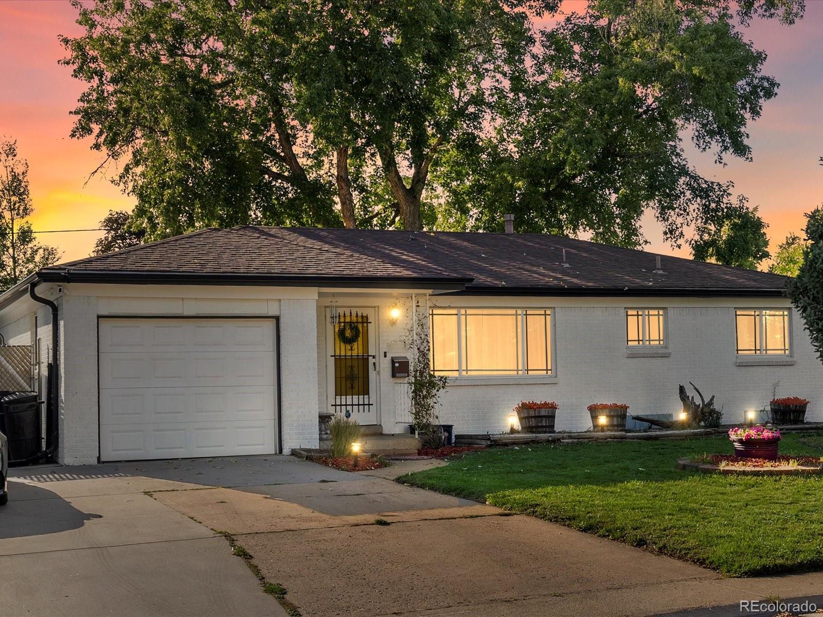 Cress Clover Knoll Lakewood Home | MLS #: 89235691241 S Lamar Street, Lakewood Beds: 3 Baths: 3 Price: $535,000