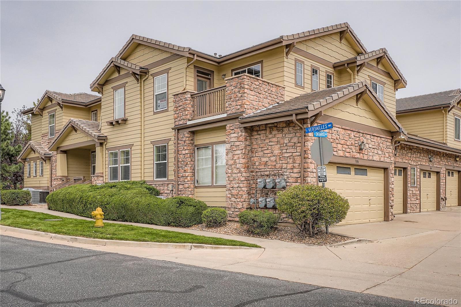 Saddle Rock Aurora Home | MLS #: 578828922905 E Ontario Drive, Aurora Beds: 3 Baths: 3 Price: $415,000