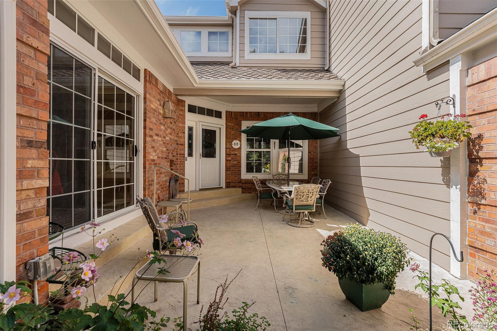  Lone Tree Home | MLS #: 20388459873  Greensview Circle, Lone Tree Beds: 3 Baths: 4 Price: $675,000