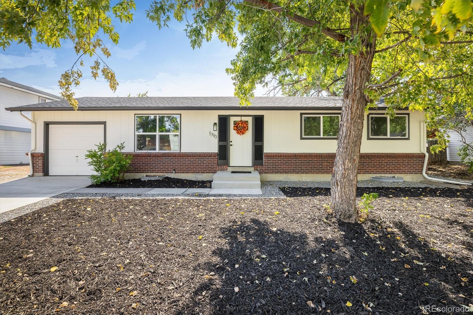 Westdale Arvada Home | MLS #: 98982825790 W 79th Avenue, Arvada Beds: 4 Baths: 3 Price: $600,000