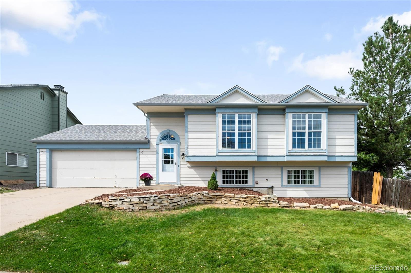 Parkborough Centennial Home | MLS #: 17174805627 S Nepal Way, Centennial Beds: 3 Baths: 2 Price: $475,000