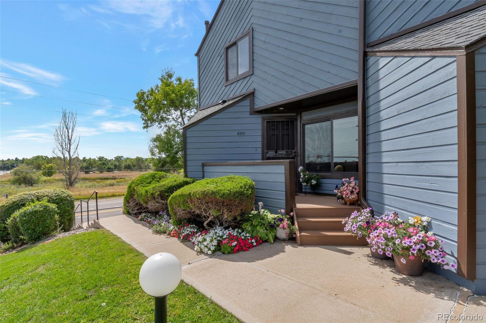 Sienna Park Lakewood Condo / Townhome | MLS #: 51817748851 W Yale Avenue , Lakewood Beds: 2 Baths: 3 Price: $374,850