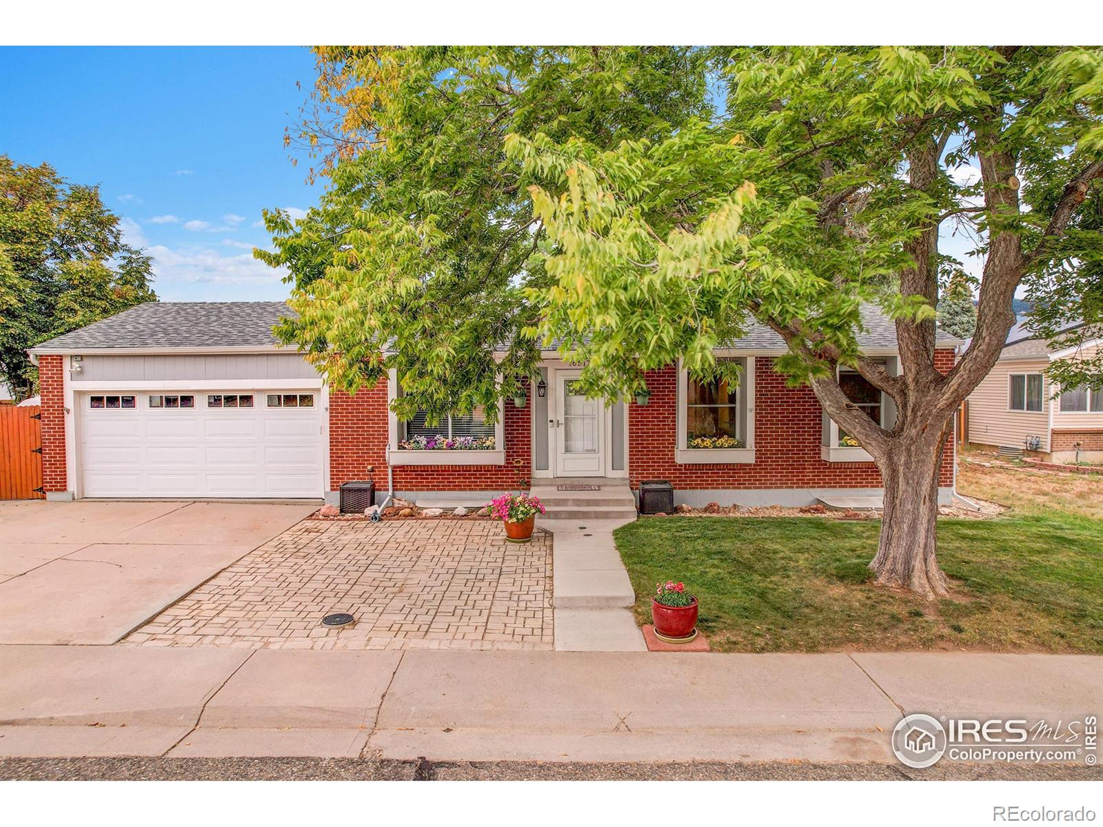 Pheasant Run Aurora Home | MLS #: 456789104386816517 E Layton Avenue, Aurora Beds: 4 Baths: 2 Price: $498,900
