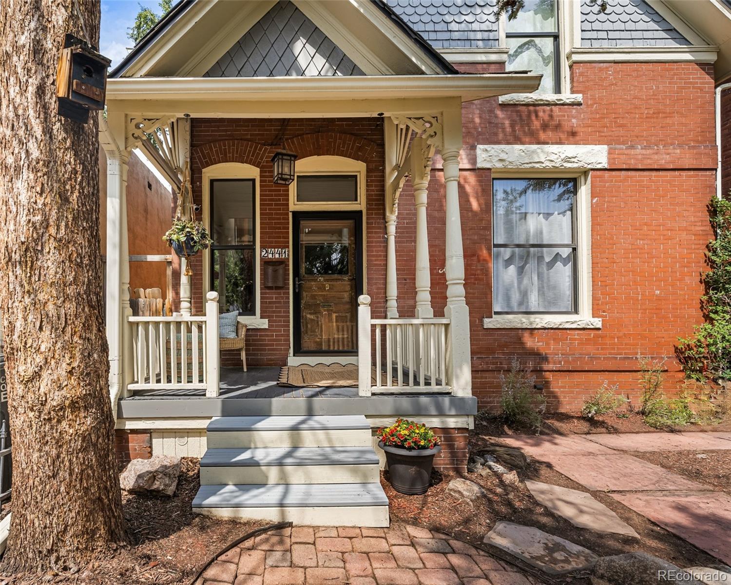 Highland Denver Home | MLS #: 62129922441 W Caithness Place, Denver Beds: 3 Baths: 2 Price: $835,000