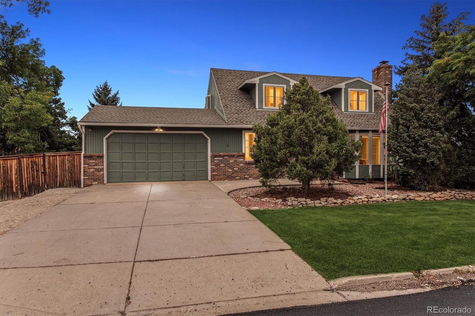 Beverly Hills Estates Castle Rock Home | MLS #: 5812263633 E 3rd Avenue, Castle Rock Beds: 4 Baths: 3 Price: $585,000