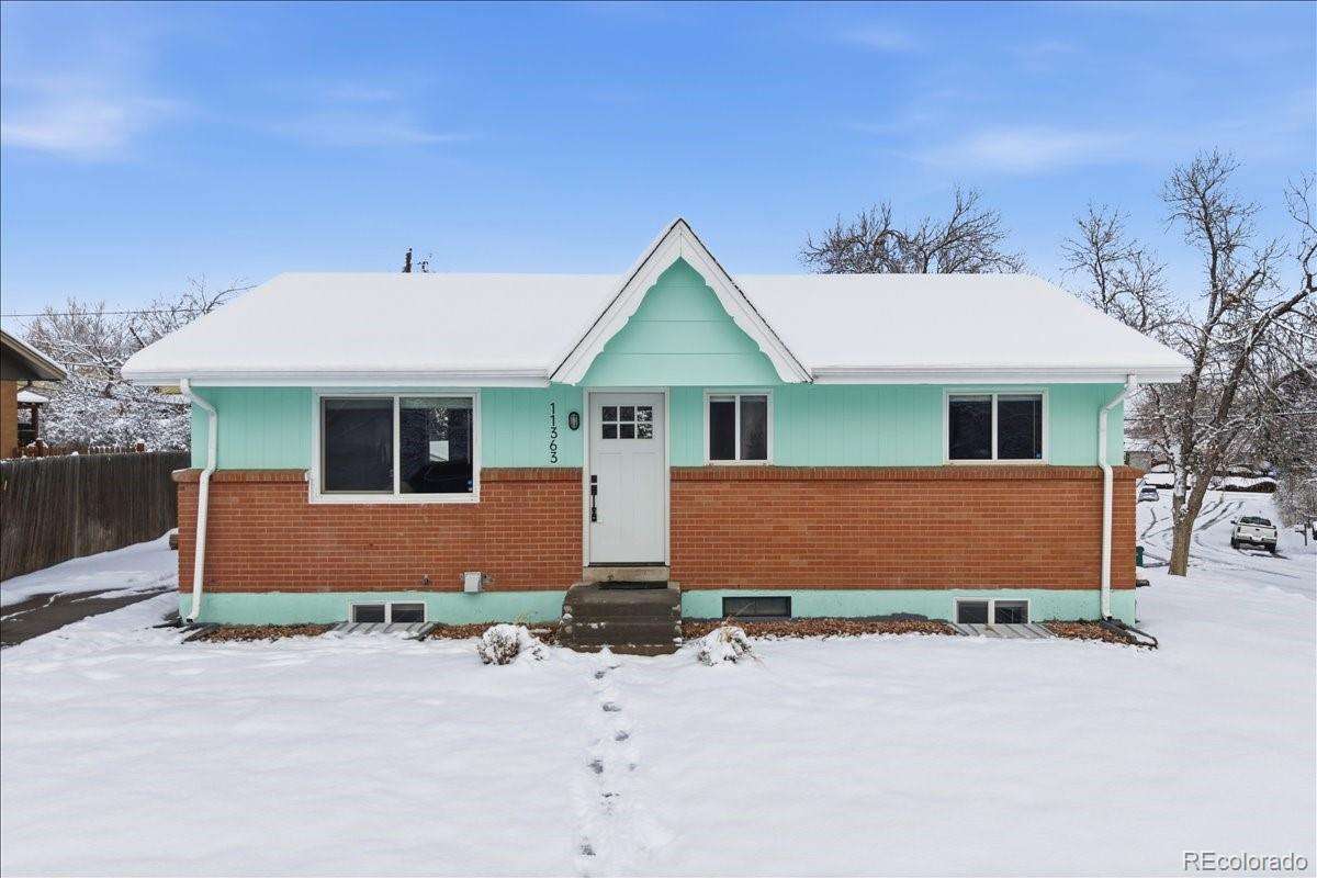 Briarwood Hills Lakewood Home | MLS #: 166230311363 W Briarwood Drive, Lakewood Beds: 4 Baths: 2 Price: $535,000