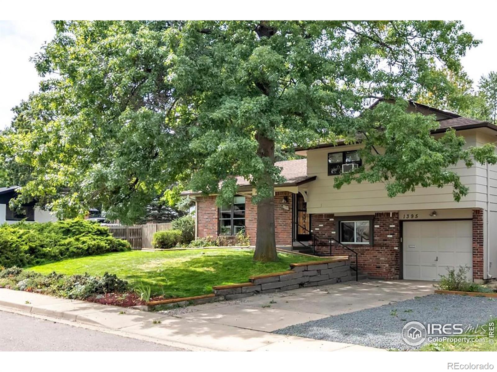1395  drexel street, Boulder sold home. Closed on 2025-12-02 for $1,045,000.
