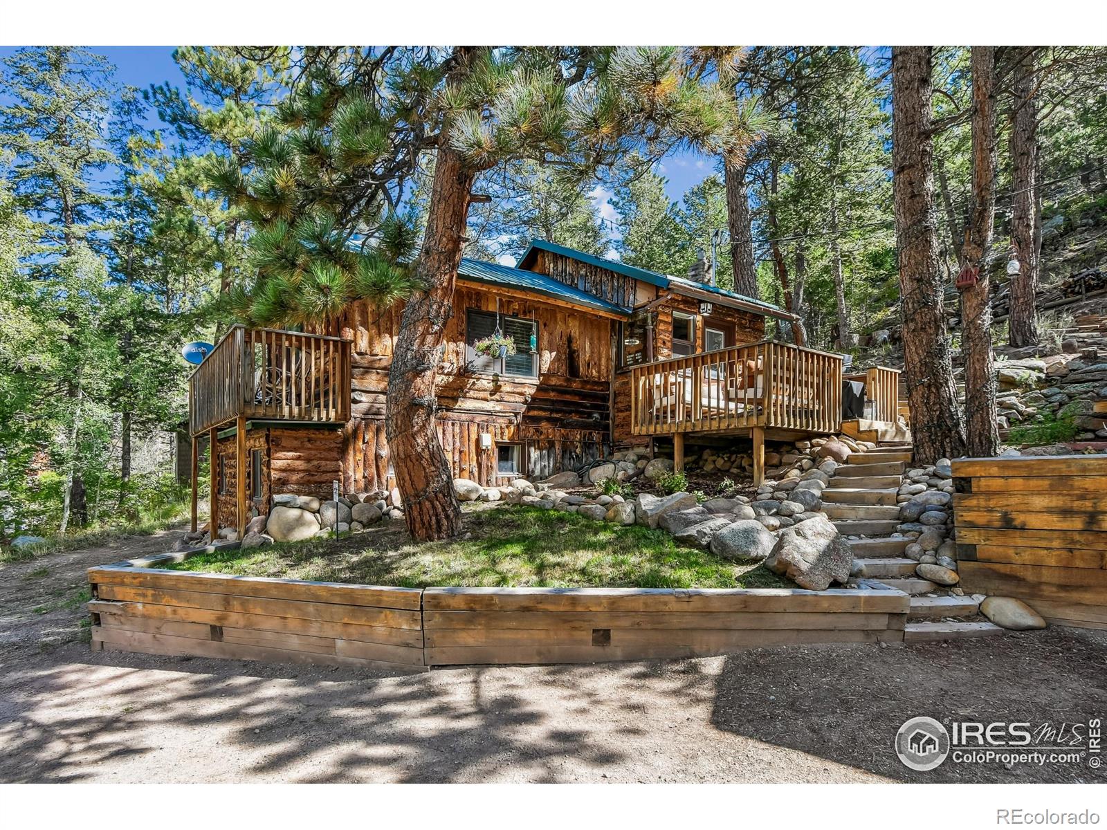541 riverside drive, Lyons sold home. Closed on 2026-08-07 for $440,750.