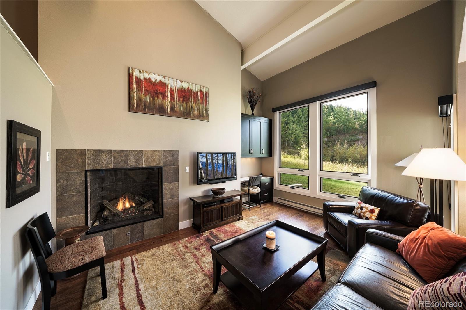 4682  meadow drive, Vail sold home. Closed on 2025-10-30 for $1,595,500.