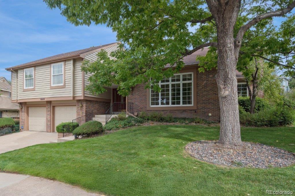 Foxridge Centennial Home | MLS #: 46360728024 S Oneida Court, Centennial Beds: 4 Baths: 5 Price: $1,200,000