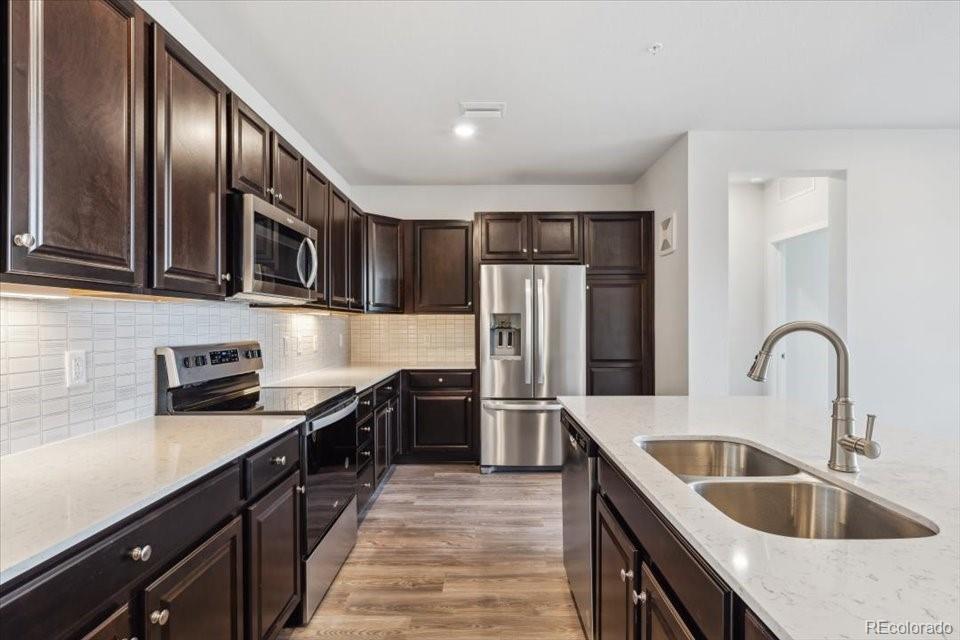  Broomfield Condo / Townhome | MLS #: 5631867485  Interlocken Boulevard 301, Broomfield Beds: 2 Baths: 2 Price: $439,990