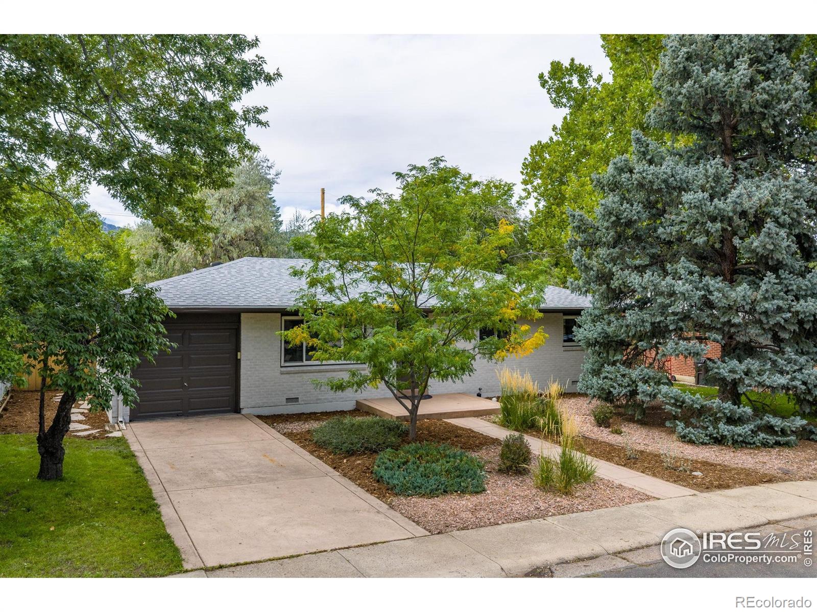 Martin Acres Boulder Home | MLS #: 4567891044315125 S 35th Street, Boulder Beds: 3 Baths: 1 Price: $835,000