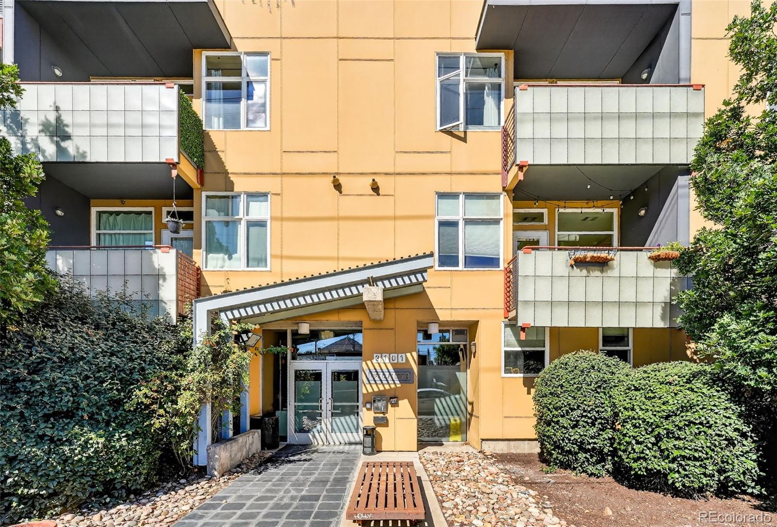 3101 blake street, Denver sold home. Closed on 2026-03-11 for $337,500.