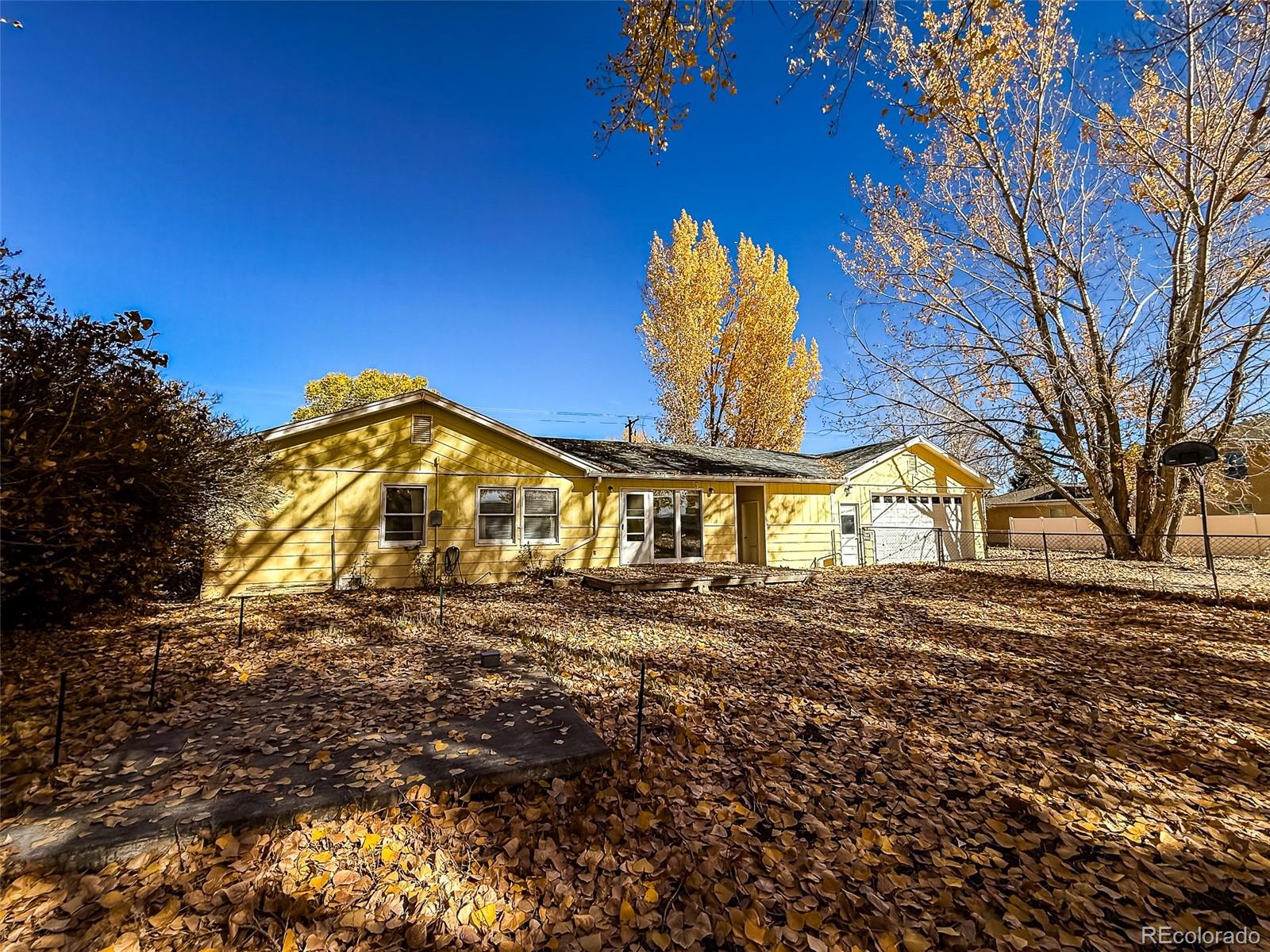2204 east drive, Monte Vista sold home. Closed on 2026-01-16 for $255,000.
