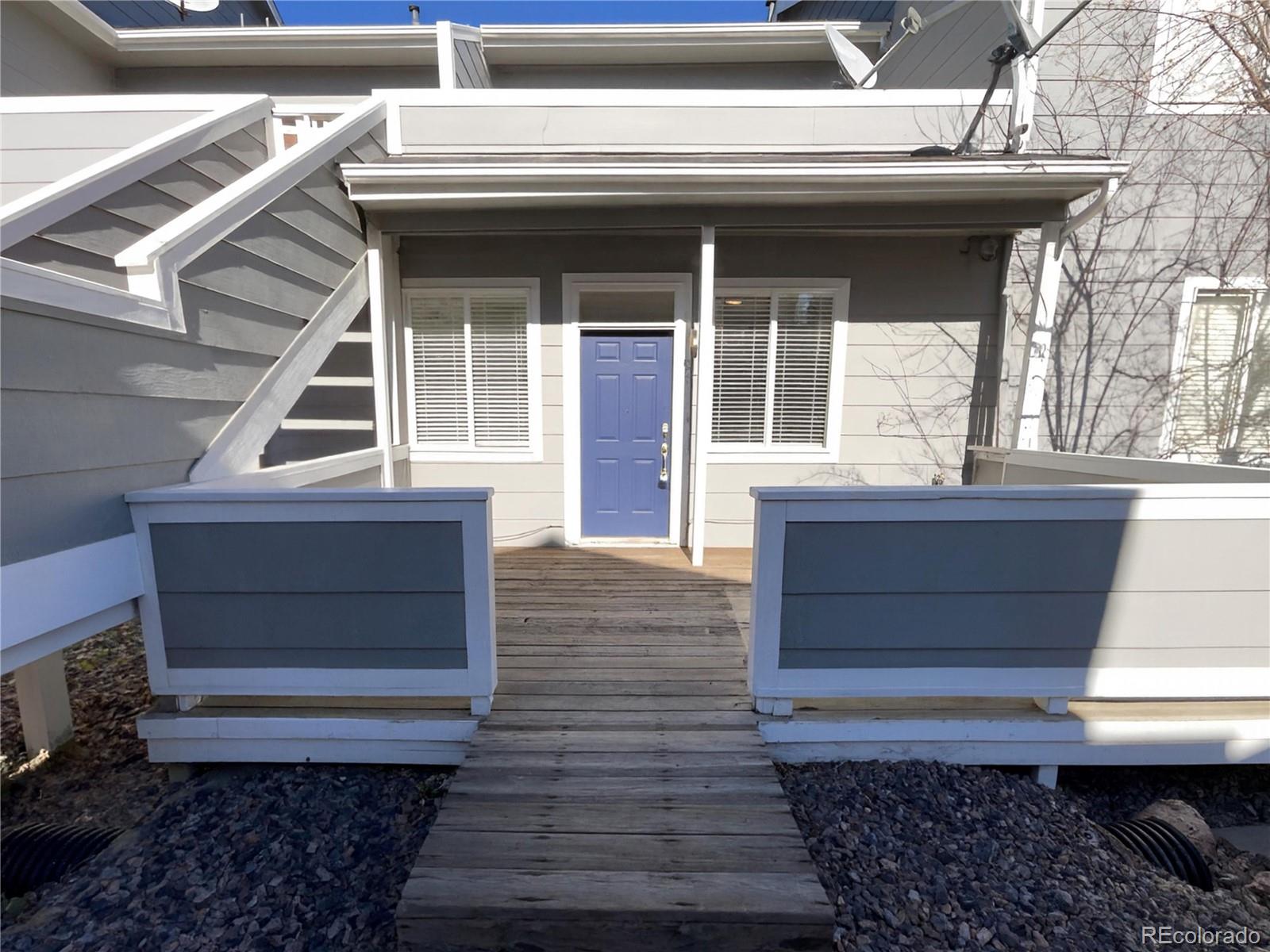 Brandon Park Aurora Condo / Townhome | MLS #: 99570131059 S Walden Way 155, Aurora Beds: 2 Baths: 2 Price: $250,000