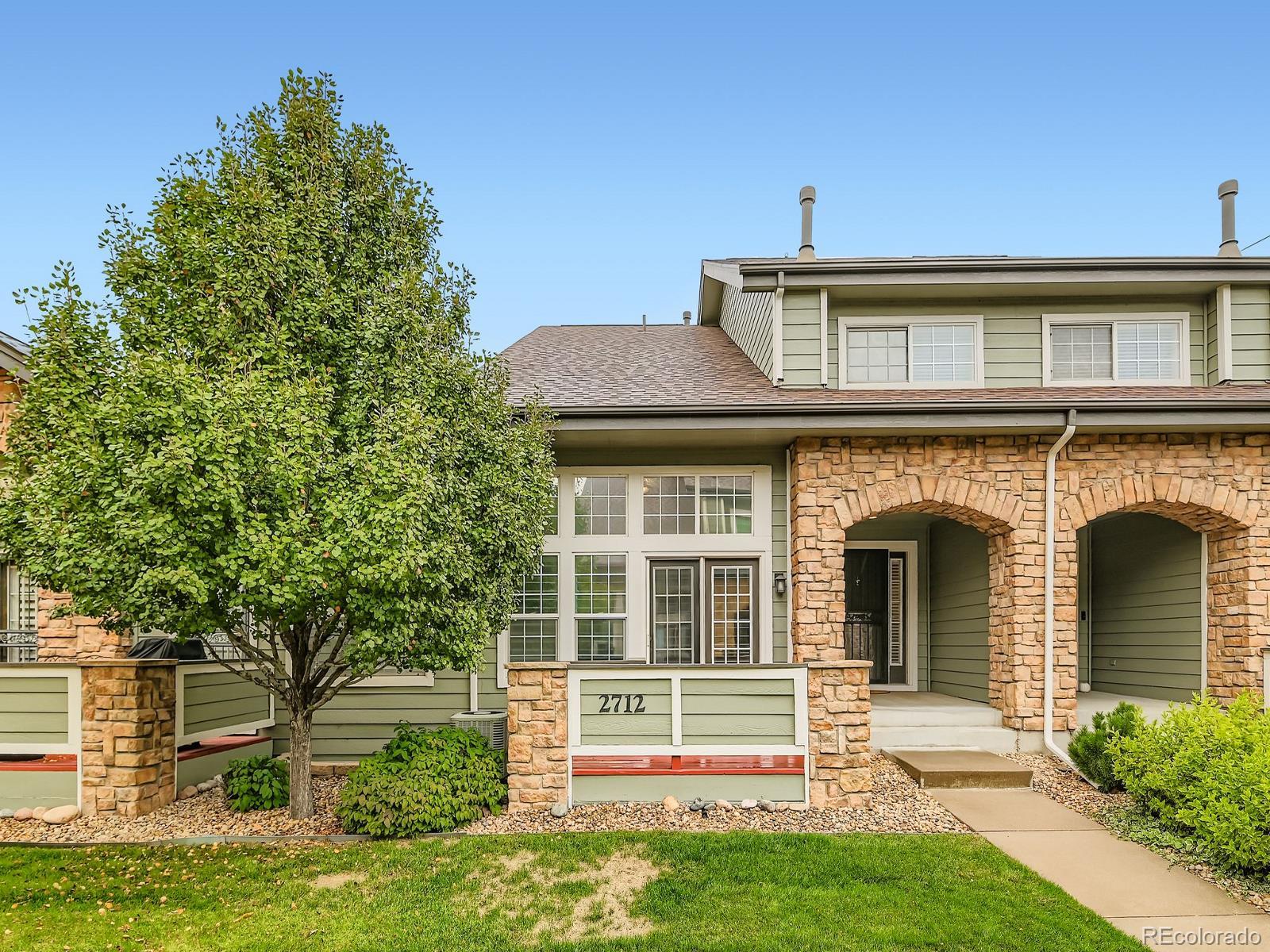 Riverwalk Littleton Condo / Townhome | MLS #: 93998982712 W Greens Place , Littleton Beds: 3 Baths: 4 Price: $530,000