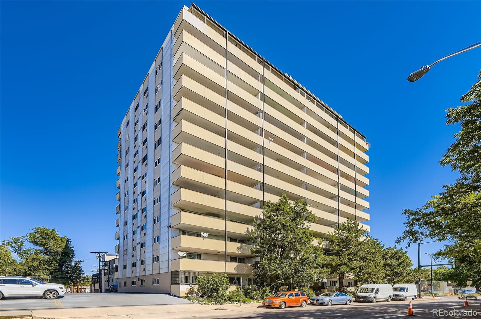 Park Place Tower Denver Condo / Townhome | MLS #: 44505031029 E 8th Avenue 103, Denver Beds: 1 Baths: 1 Price: $149,000