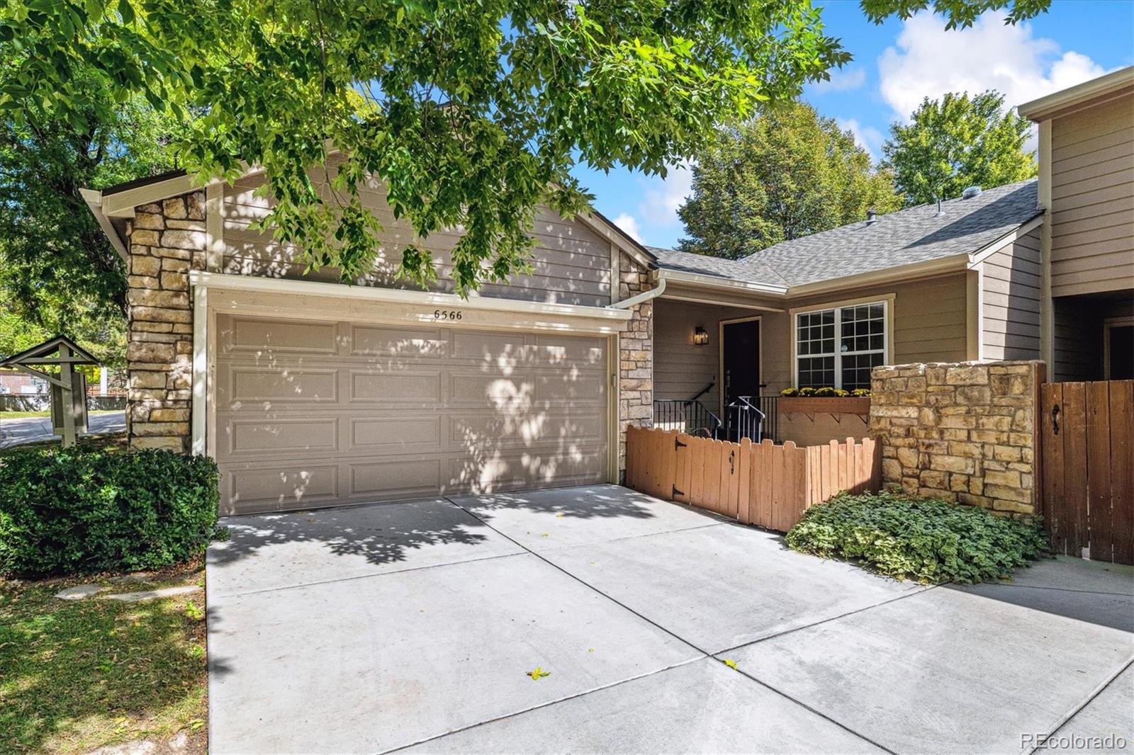 Woodmar Square Littleton Home | MLS #: 41085666566 S Yukon Way, Littleton Beds: 4 Baths: 3 Price: $525,000