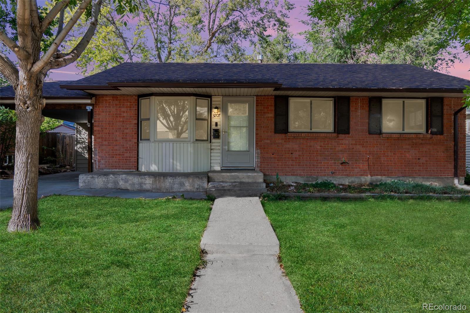 Westwood 1st Add Greeley Home | MLS #: 70726553207 W 12th Street Road, Greeley Beds: 3 Baths: 2 Price: $320,000