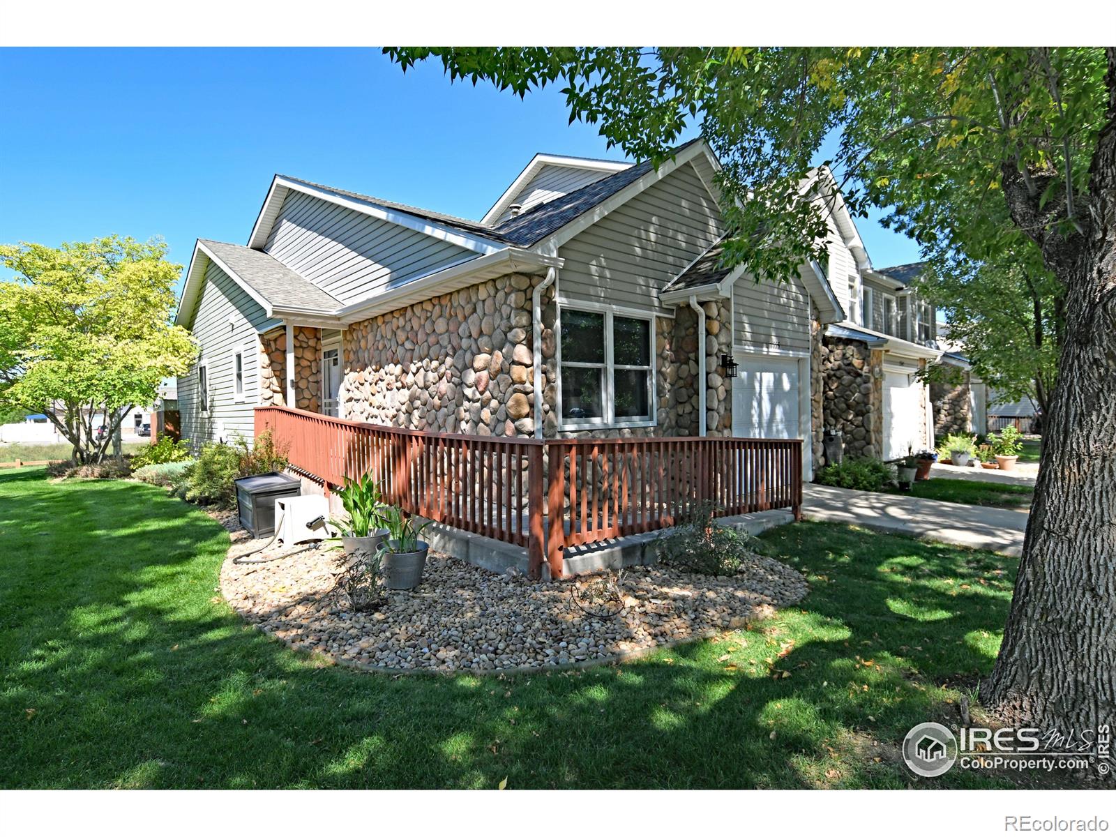 Shamrock West Loveland Home | MLS #: 45678910445431555  Oak Creek Drive, Loveland Beds: 2 Baths: 1 Price: $345,000