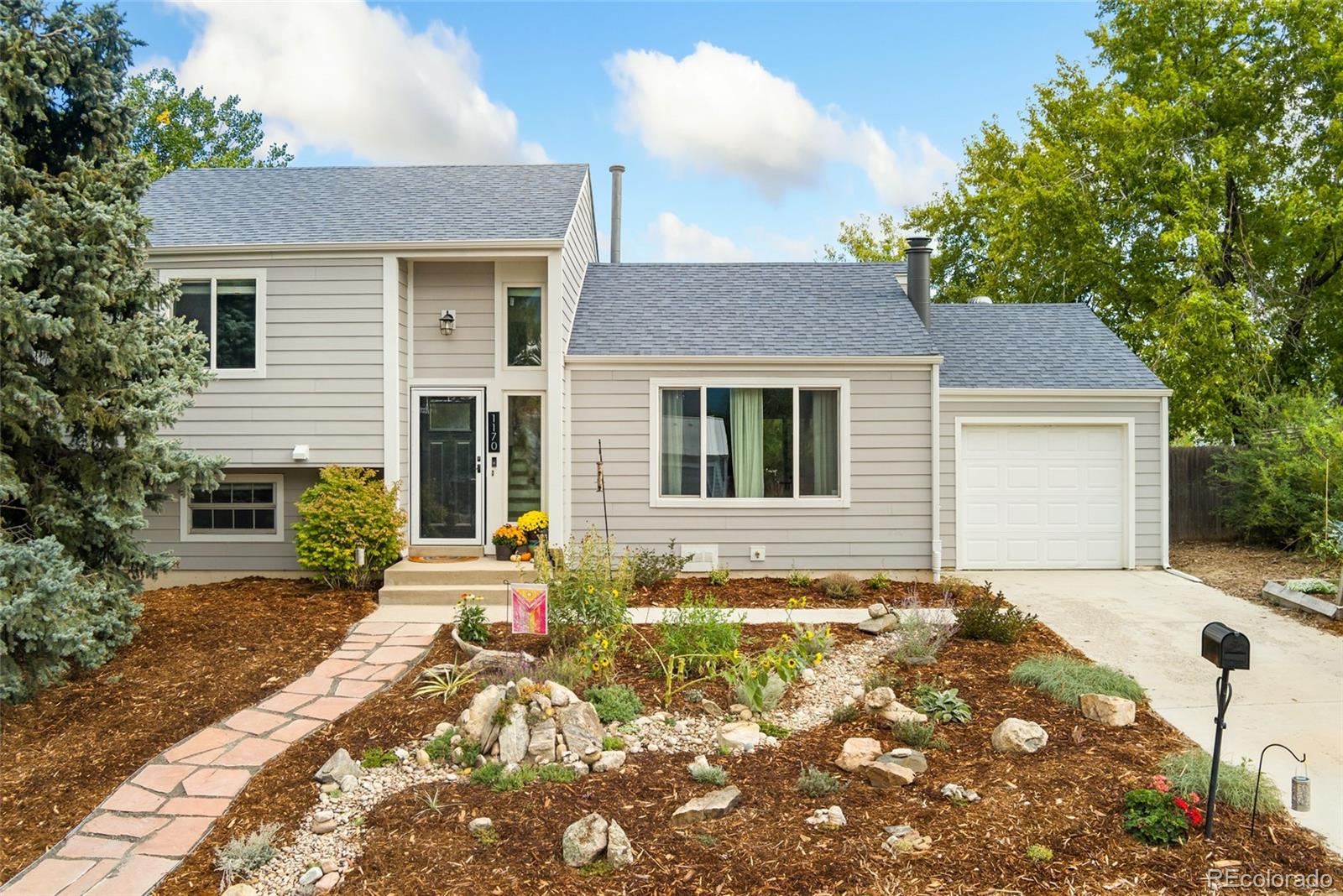 Lac Amora Broomfield Home | MLS #: 96411751170  Alter Way, Broomfield Beds: 4 Baths: 2 Price: $550,000